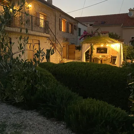 Il Melograno Hvar Nyaraló Vrbanj