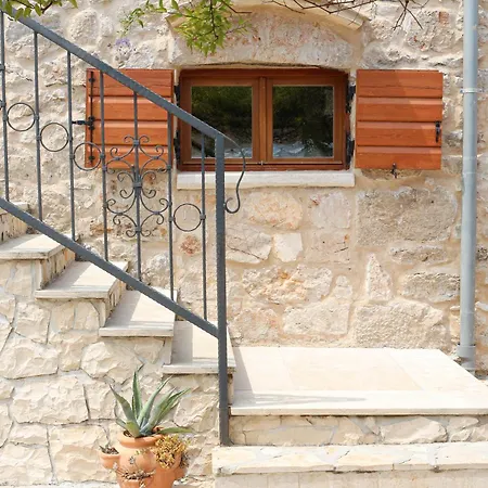 Ferienhaus Il Melograno Hvar Vrbanj